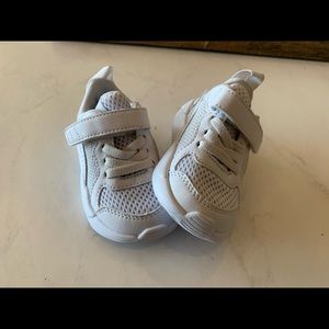 BRAND NEW Puma toddler shoes